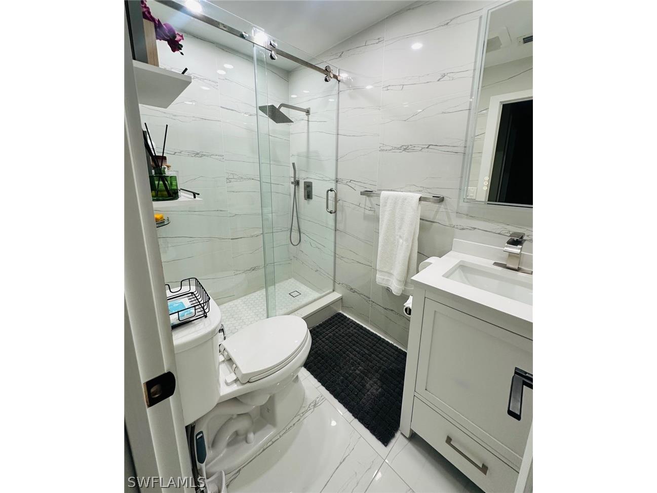 3323 Guilford Court Naples FL 34112 226012110 image10