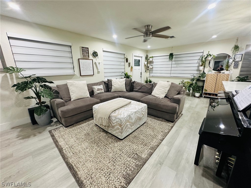 3323 Guilford Court Naples FL 34112 226012110 image3