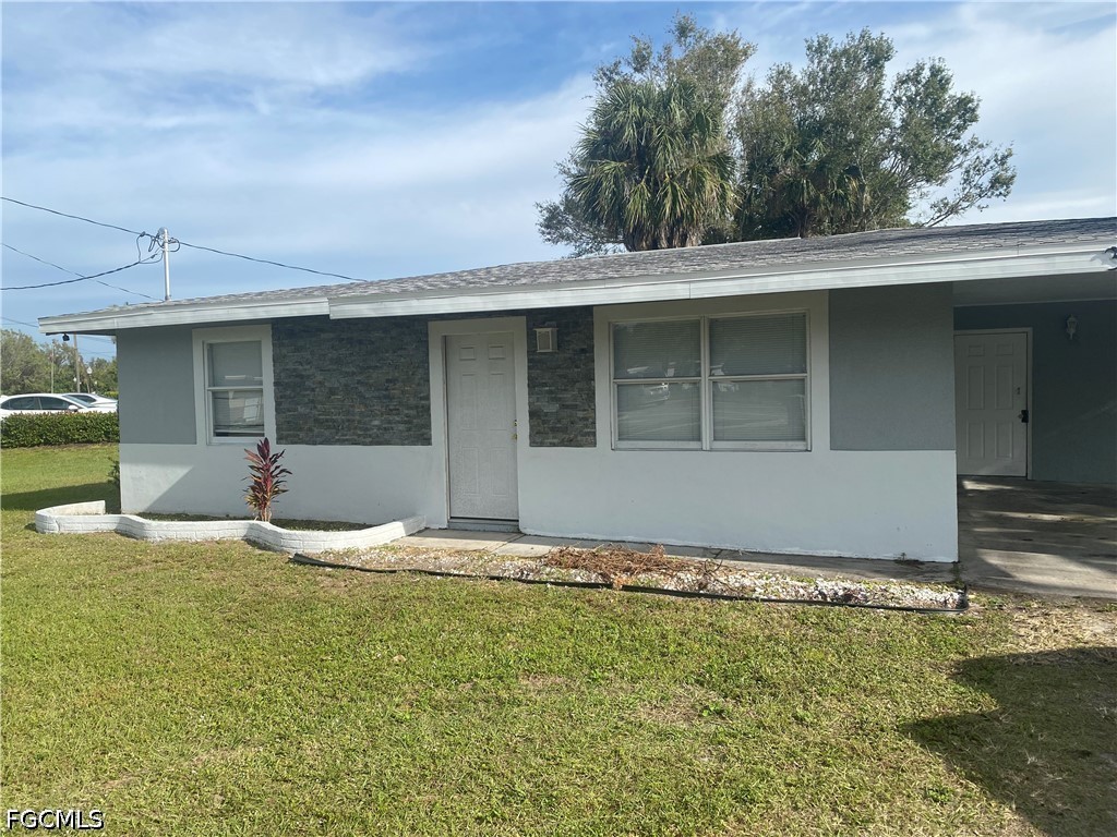 3323 Michigan Avenue Fort Myers FL 33916 2026020391 image1