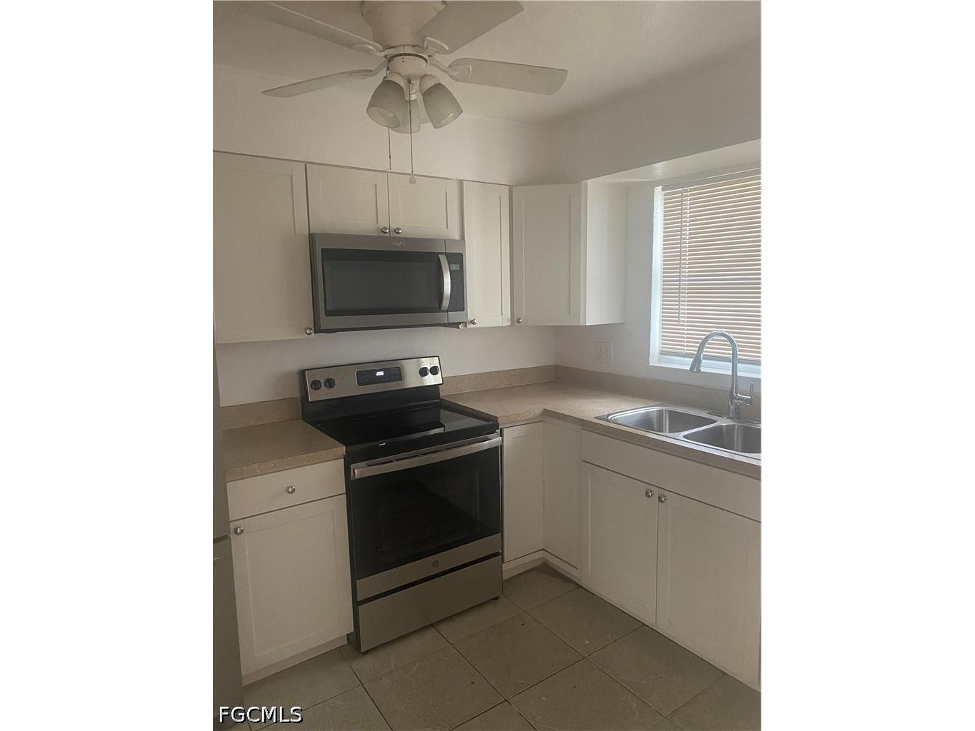 3323 Michigan Avenue Fort Myers FL 33916 2026020391 image2