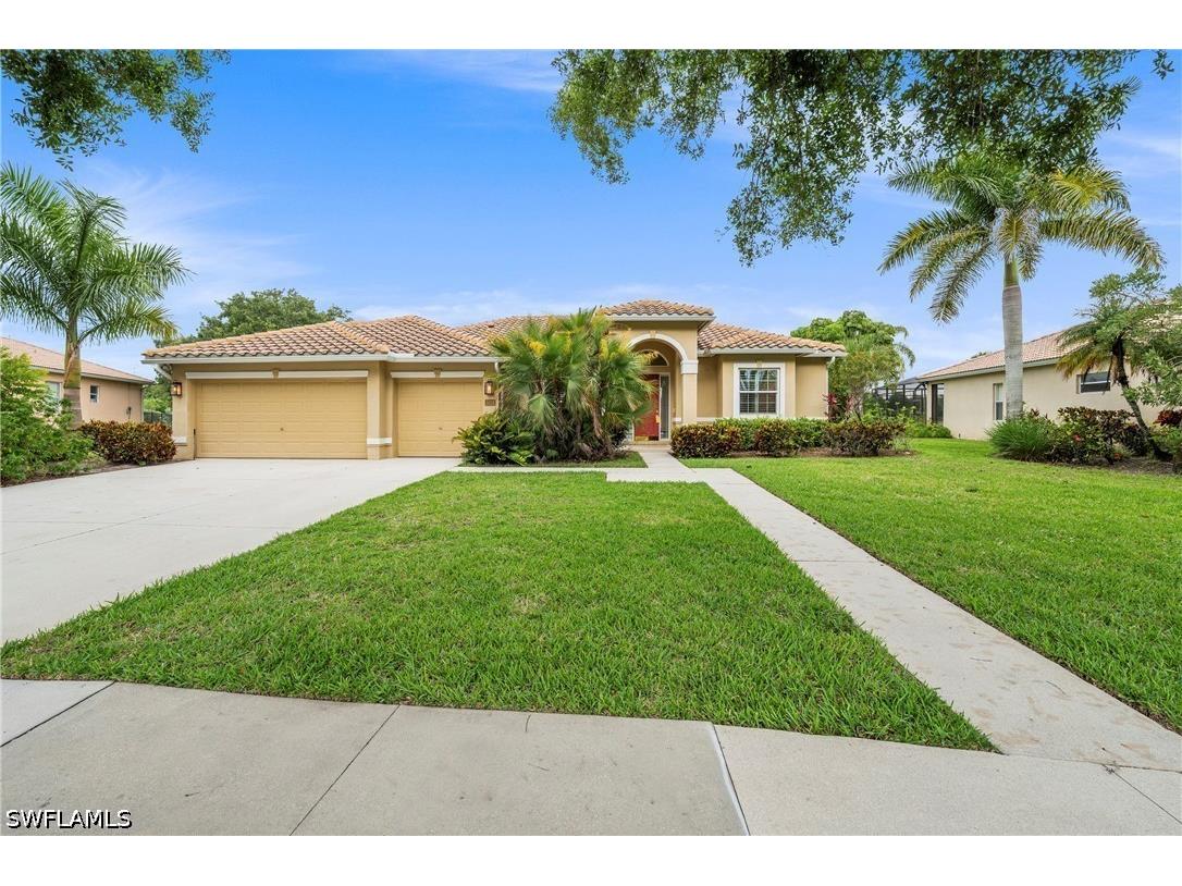 3323 Mystic River Drive Naples FL 34120 226015030 image2