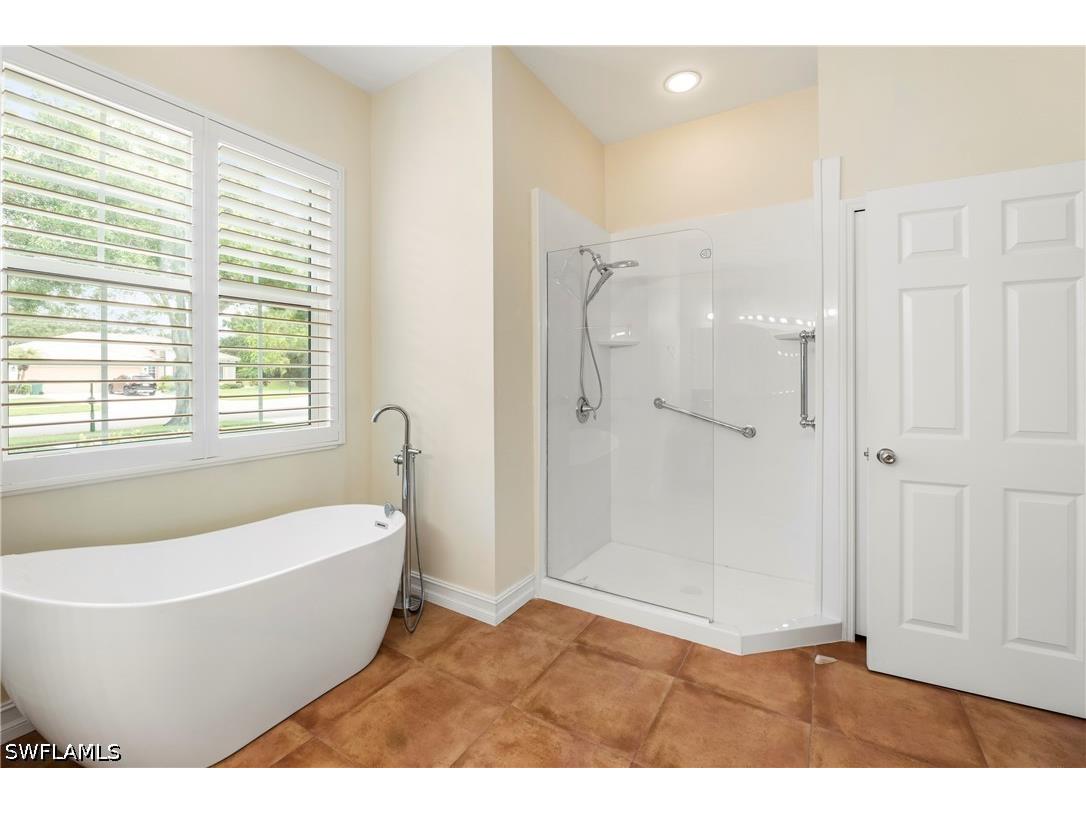 3323 Mystic River Drive Naples FL 34120 226015030 image26