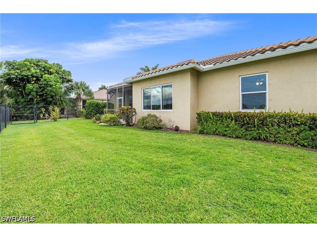 3323 Mystic River Drive Naples FL 34120 226015030 image32