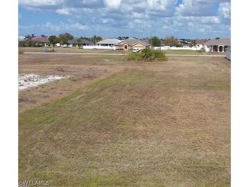 3323 NW 4th Terrace Cape Coral FL 33993 226010759 image2
