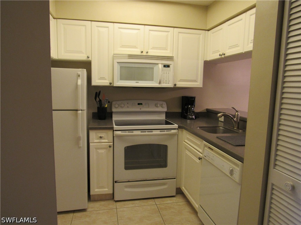 3323 Olympic Drive #716 Naples FL 34105 226013585 image6