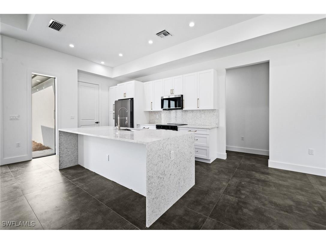 3324 27th Avenue NE Naples FL 34120 225056221 image5