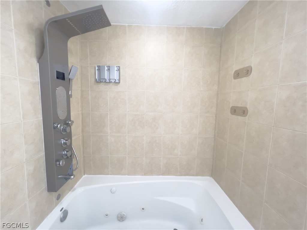 3324 N Key Drive #7 North Fort Myers FL 33903 2026008761 image14
