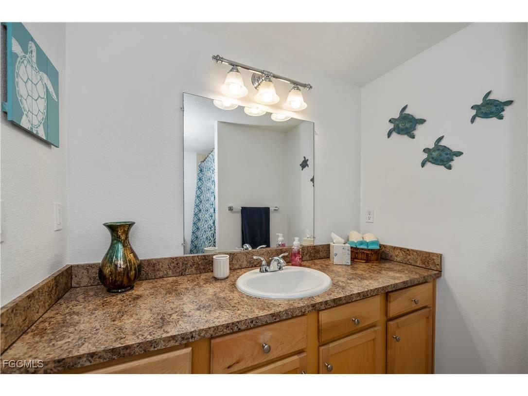 3324 N Key Drive #8 North Fort Myers FL 33903 2026003588 image34