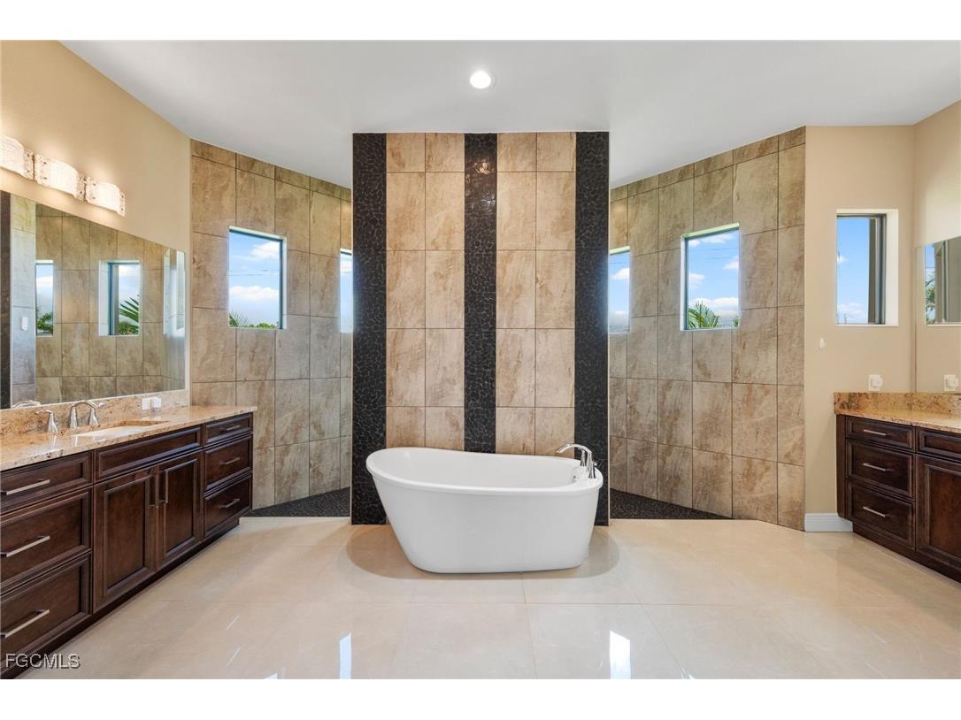 3324 NW 10th Street Cape Coral FL 33993 2025003852 image18