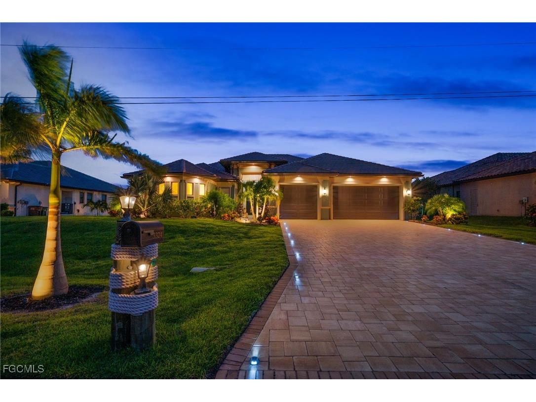 3324 NW 10th Street Cape Coral FL 33993 2025003852 image2
