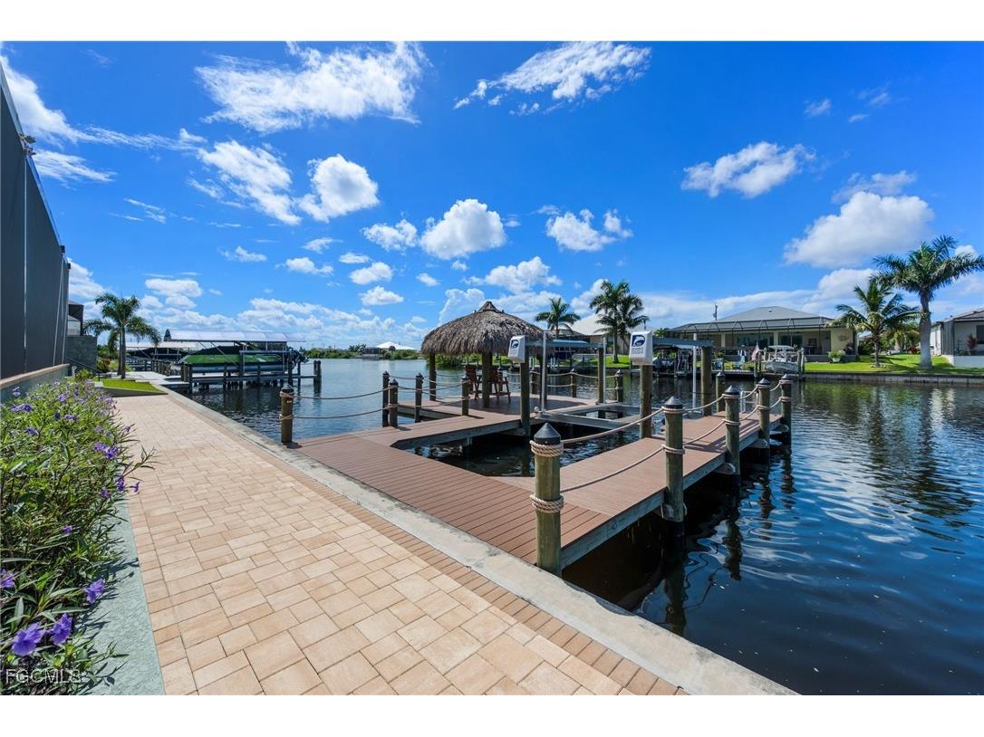 3324 NW 10th Street Cape Coral FL 33993 2025003852 image40