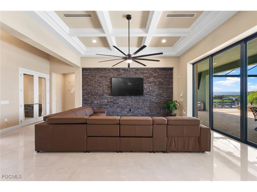 3324 NW 10th Street Cape Coral FL 33993 2025003852 image8