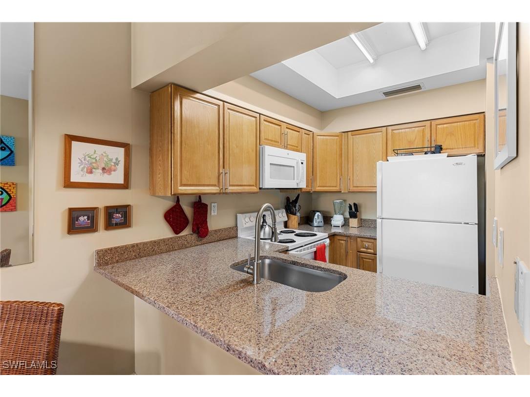3324 Olympic Drive #313 Naples FL 34105 225084287 image10
