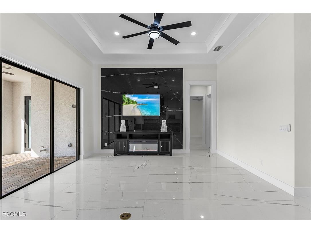 3324 Santa Barbara Boulevard N Cape Coral FL 33993 2025007082 image14