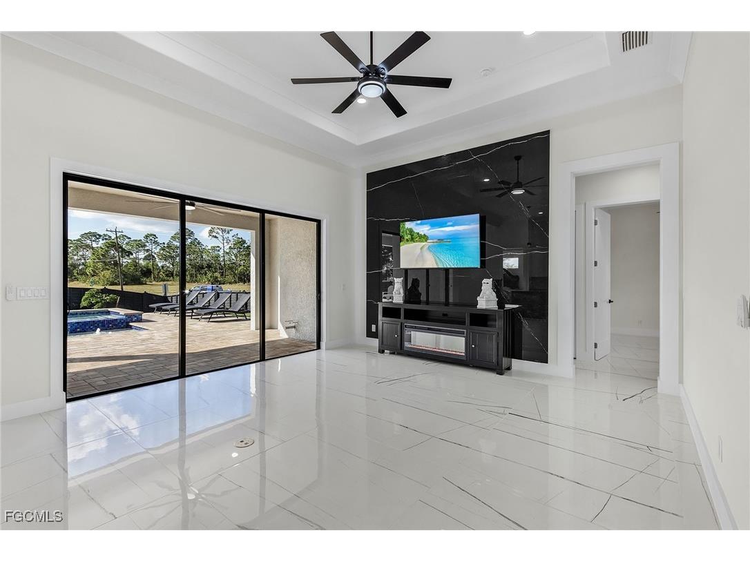 3324 Santa Barbara Boulevard N Cape Coral FL 33993 2025007082 image15