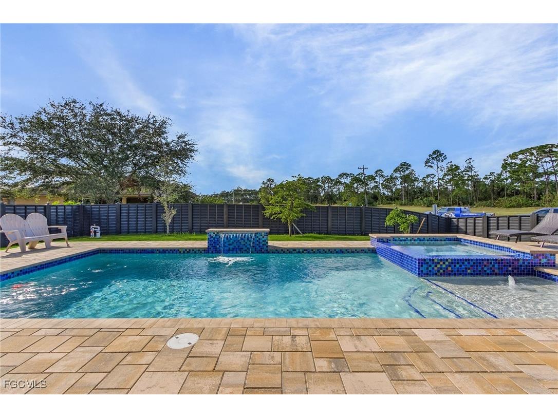 3324 Santa Barbara Boulevard N Cape Coral FL 33993 2025007082 image32