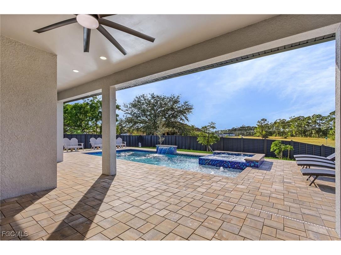 3324 Santa Barbara Boulevard N Cape Coral FL 33993 2025007082 image34