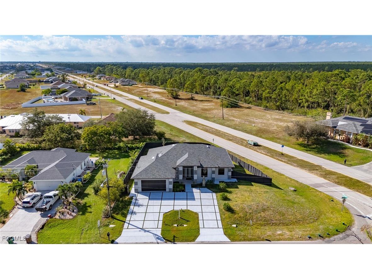 3324 Santa Barbara Boulevard N Cape Coral FL 33993 2025007082 image37