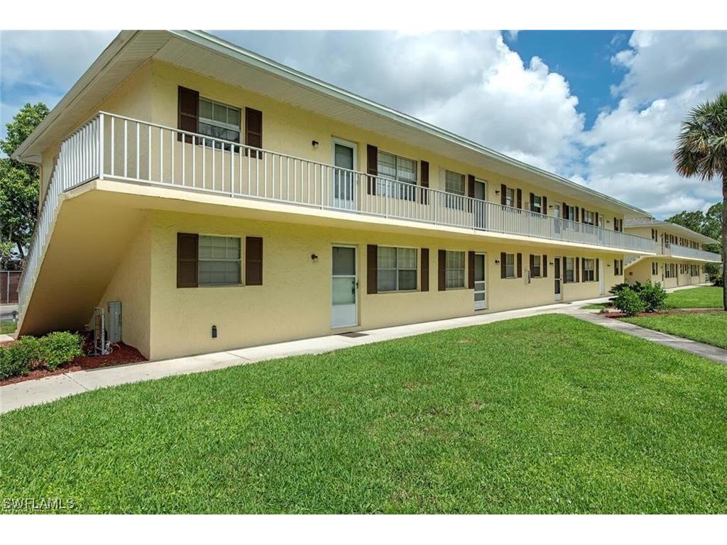 3325 Airport Road N #R3 Naples FL 34105 223072311 image1