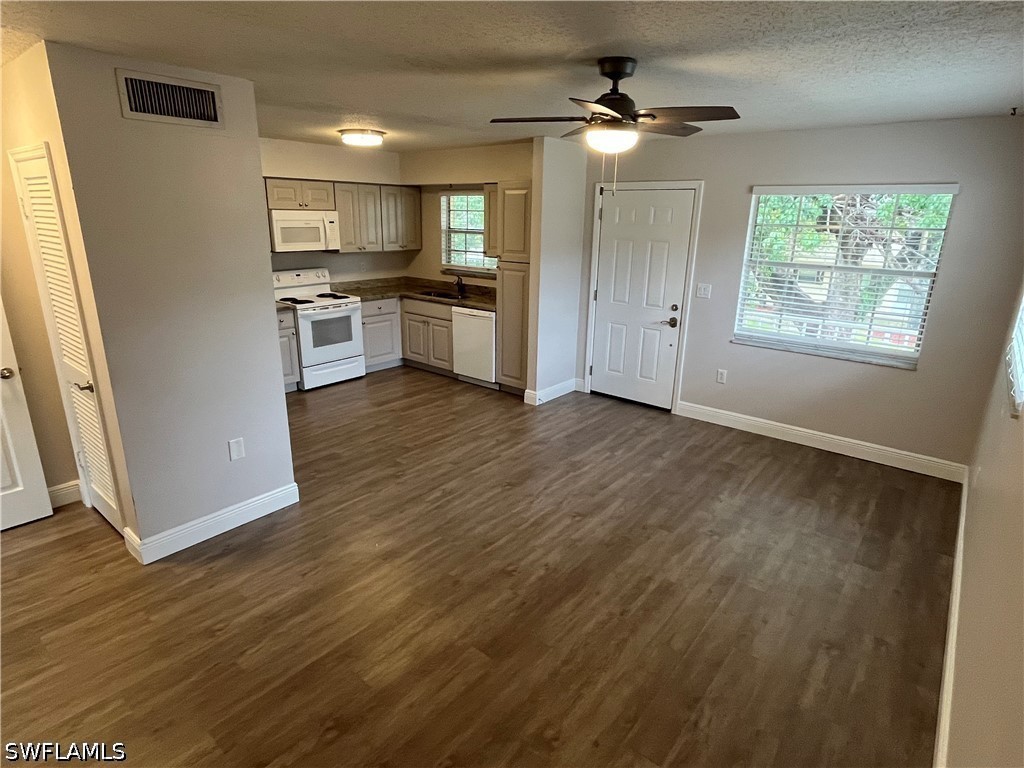 3325 Airport Road N #B8 Naples FL 34105 226021202 image4