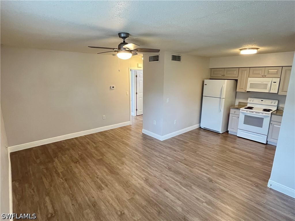 3325 Airport Road N #B8 Naples FL 34105 226021202 image5