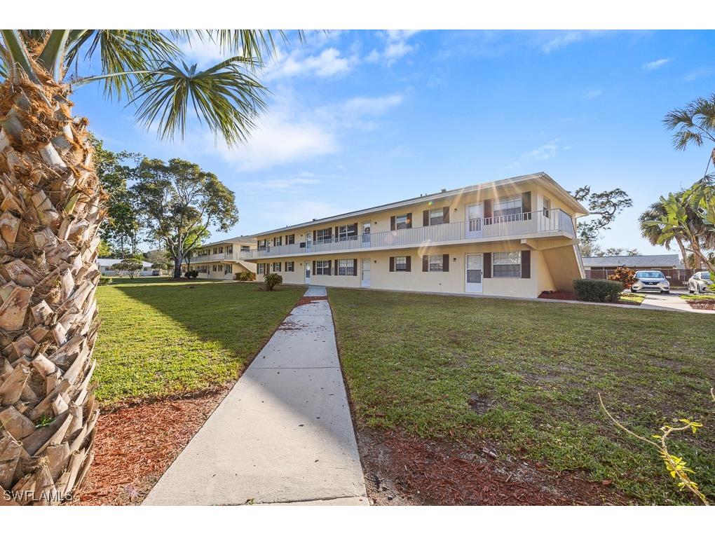 3325 Airport Road N #D3 Naples FL 34105 224013480 image1