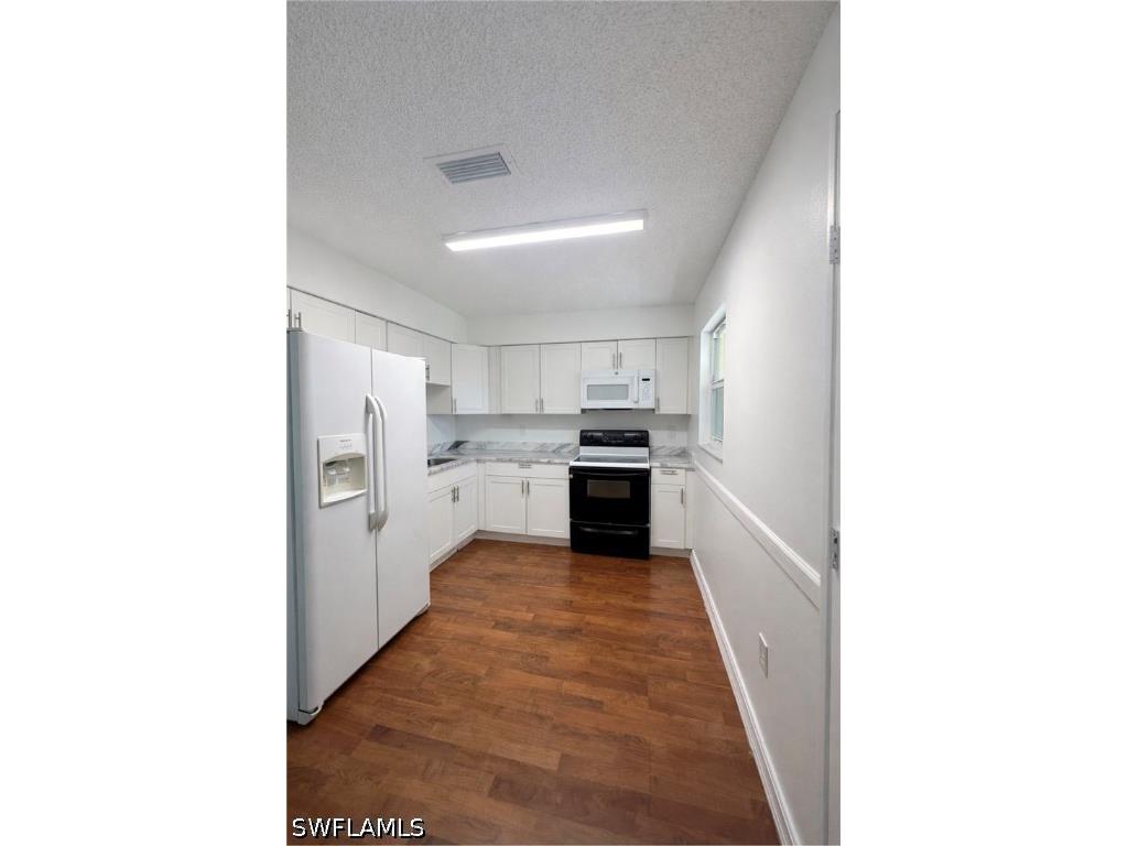 3325 Airport Road N #J6 Naples FL 34105 226014363 image2