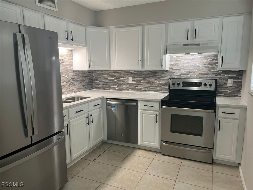 3325 Airport Road N #L2 Naples FL 34105 2025021665 image4