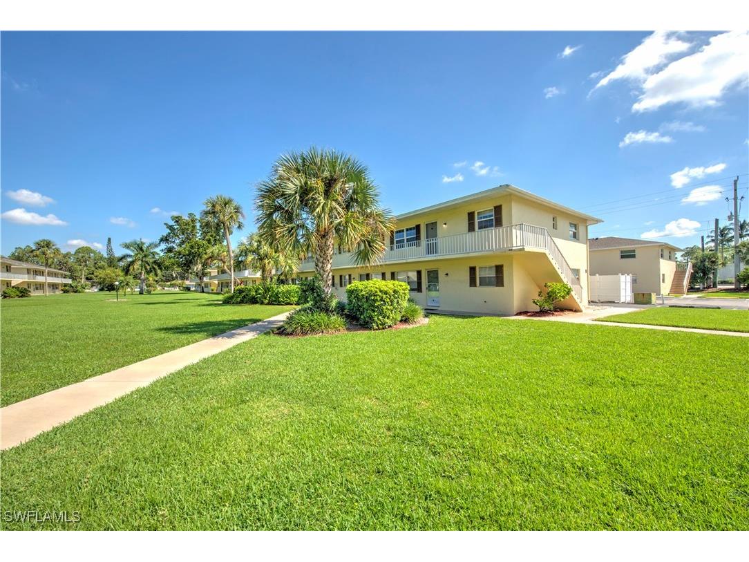 3325 Airport Road N #N5 Naples FL 34105 224090459 image1