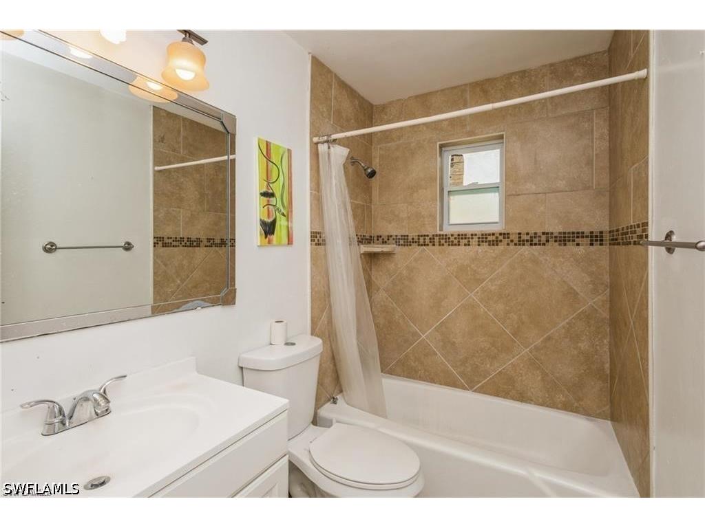 3325 Airport Road N Naples FL 34105 226017907 image7