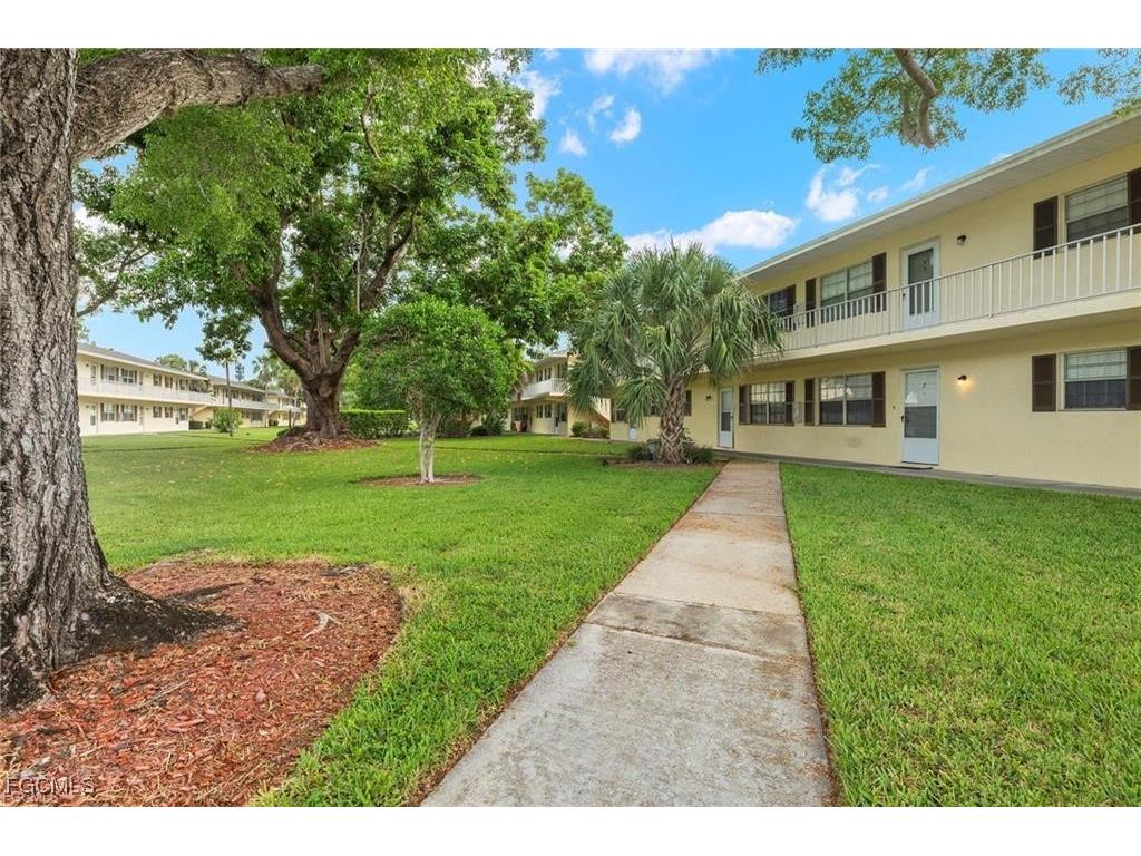 3325 Airport Road N #T6 Naples FL 34105 2025021660 image3