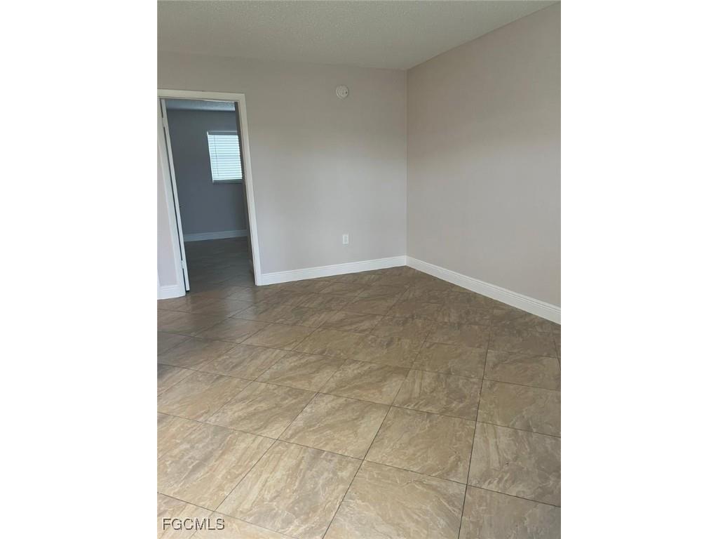 3325 Airport Road N #T6 Naples FL 34105 2025021660 image5