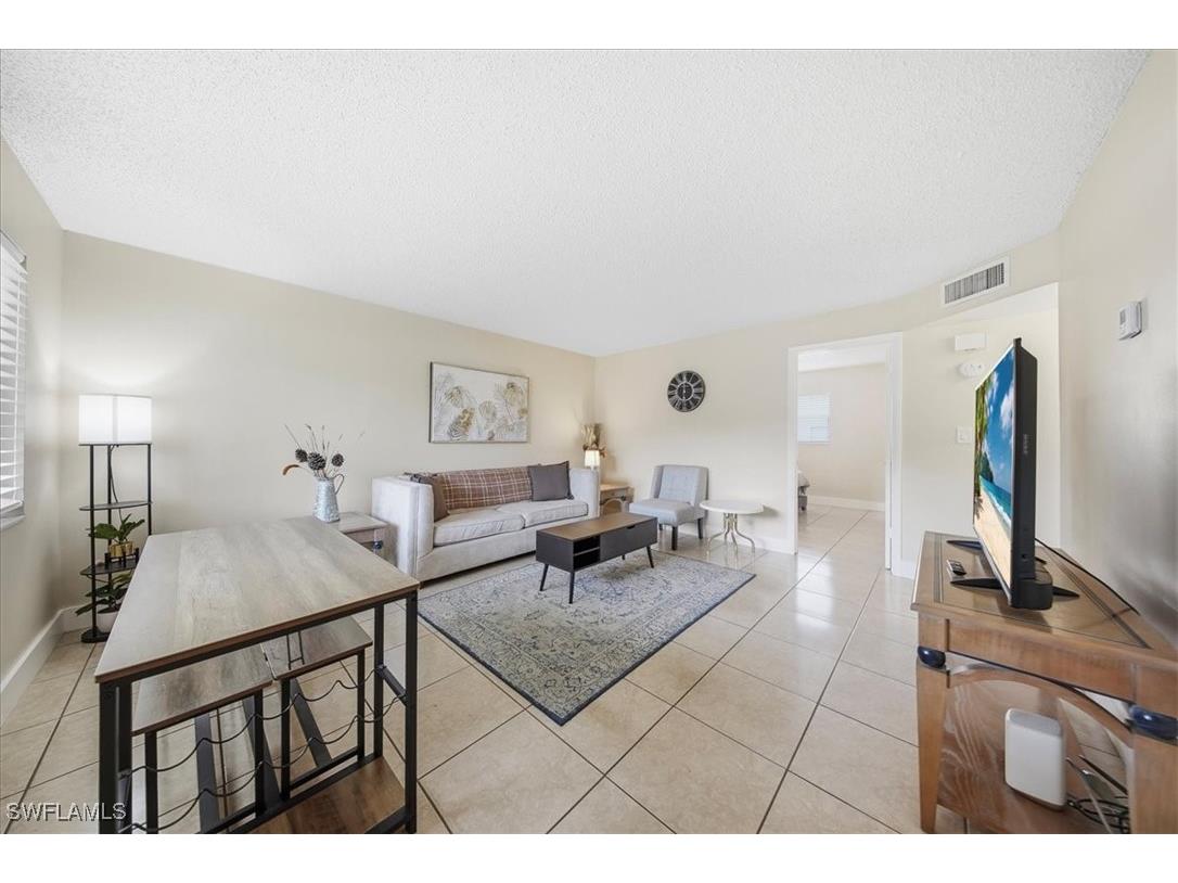 3325 Airport Road #U4 Naples FL 34105 225082293 image2