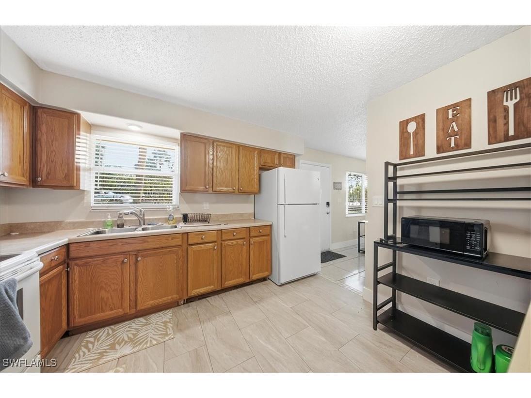 3325 Airport Road #U4 Naples FL 34105 225082293 image5