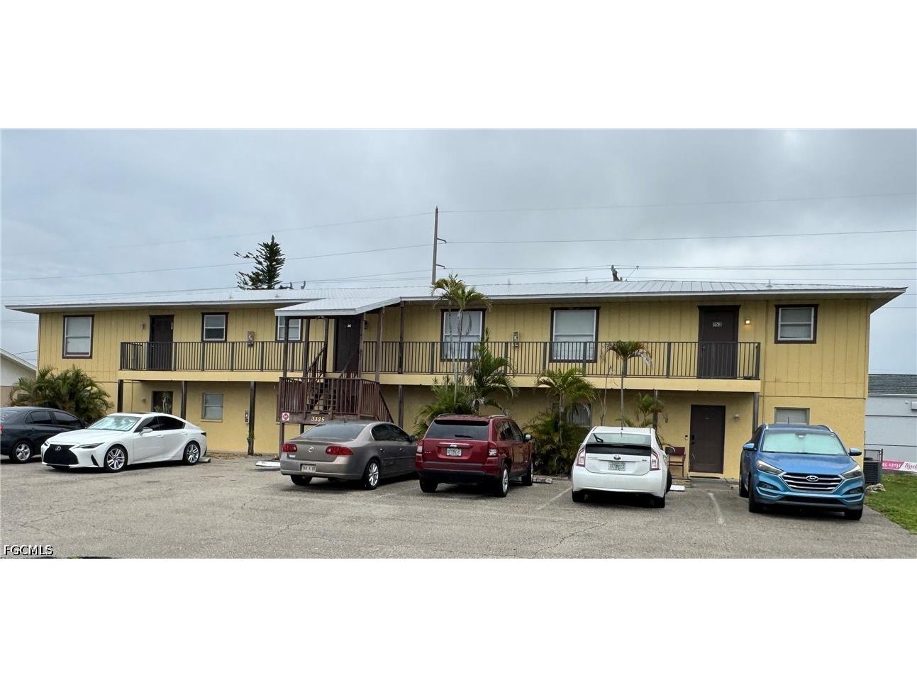 3325 SE 15th Place #202 Cape Coral FL 33904 2026024491 image1