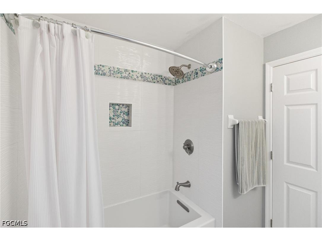 3325 SW 26th Place Cape Coral FL 33914 2026020409 image24
