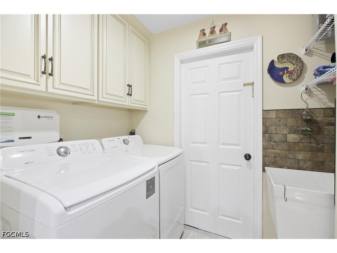 3325 SW 26th Place Cape Coral FL 33914 2026020409 image28