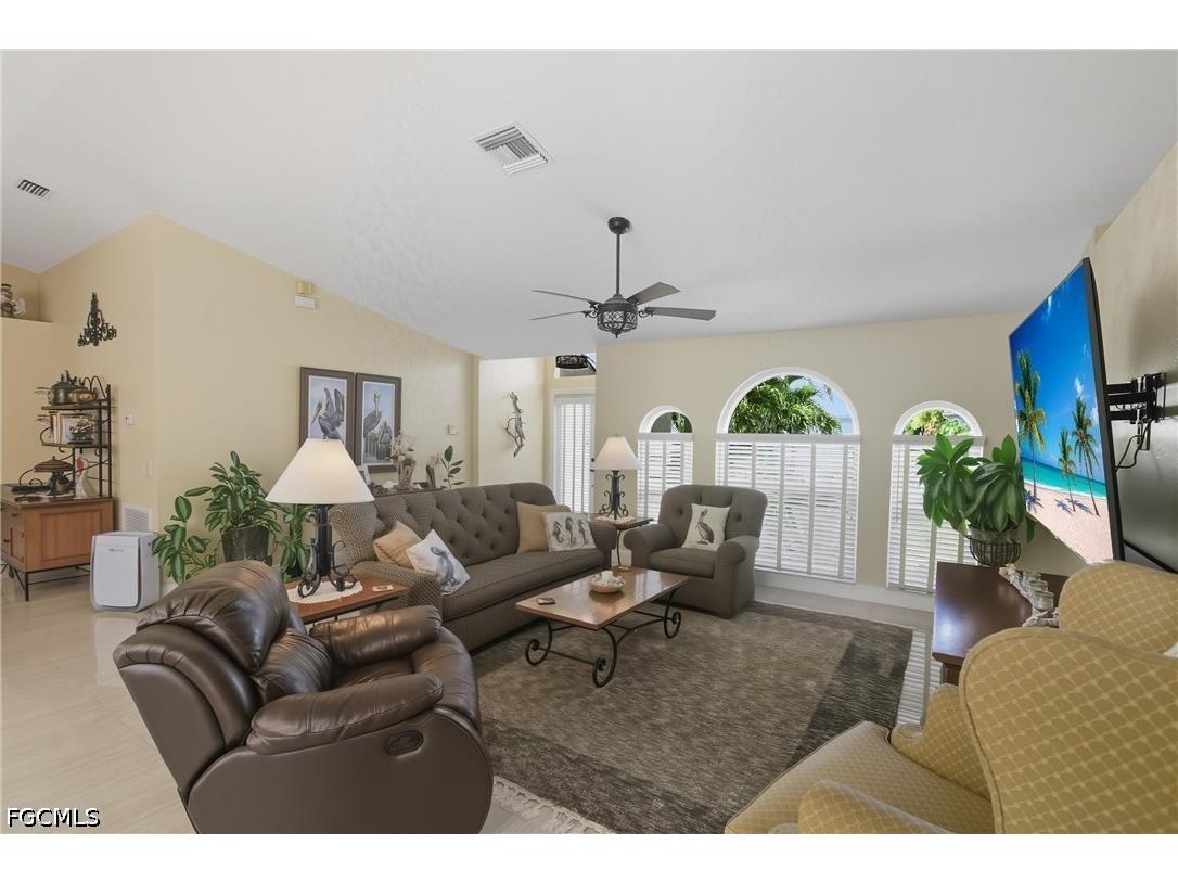 3325 SW 26th Place Cape Coral FL 33914 2026020409 image6