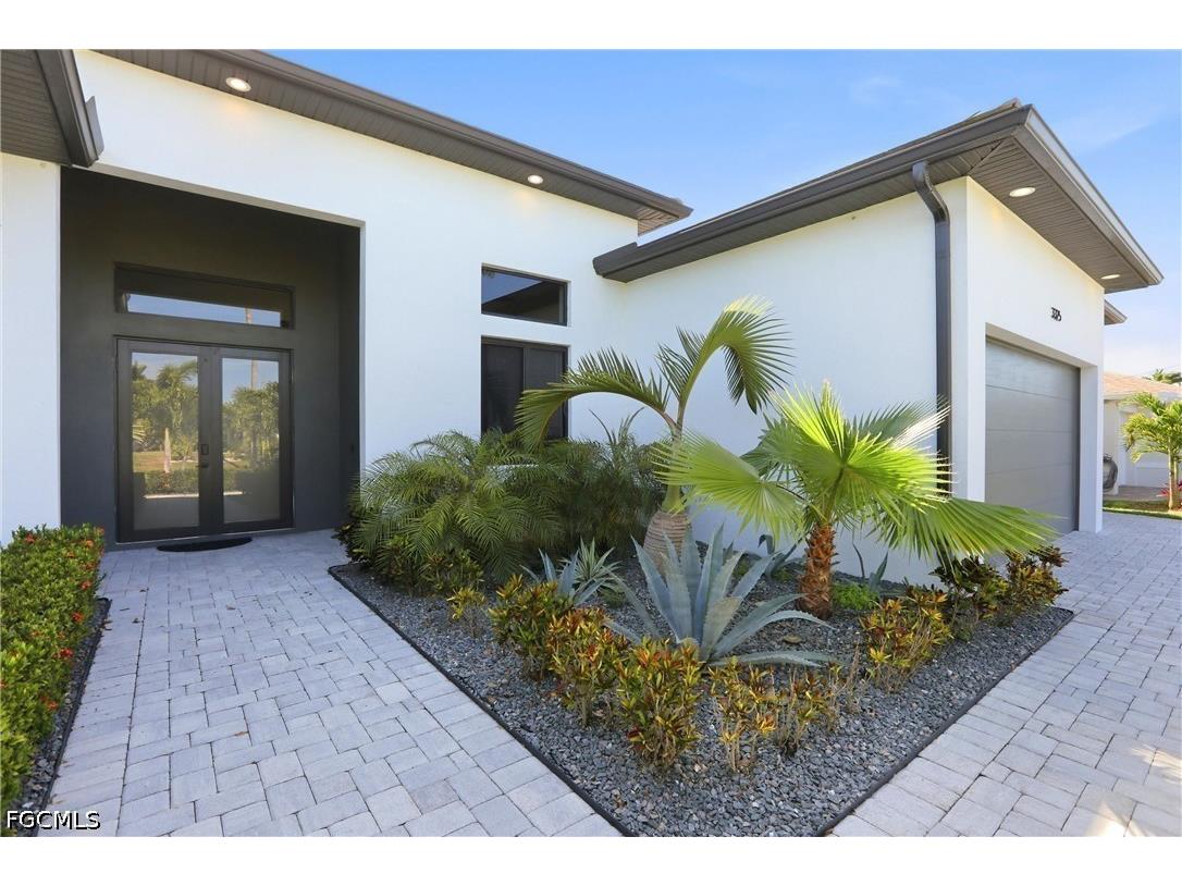 3325 SW 8th Court Cape Coral FL 33914 2026017696 image5