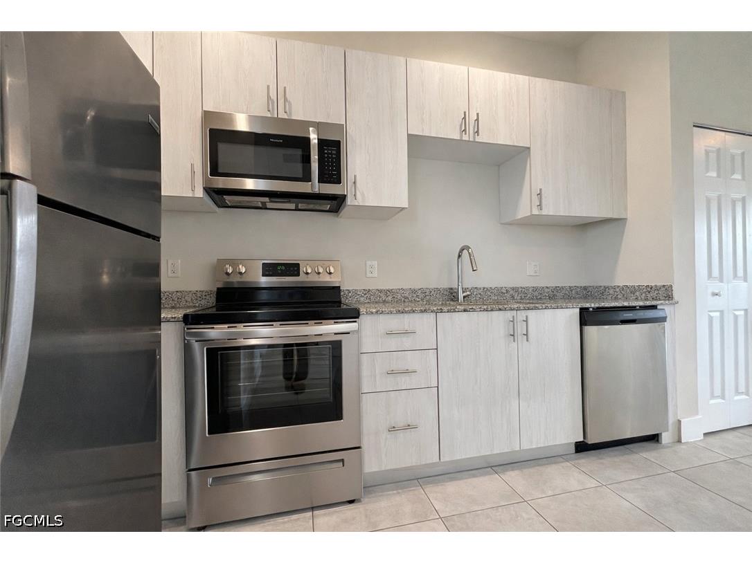 3325 SW 8th Place #106 Cape Coral FL 33914 2026022802 image3