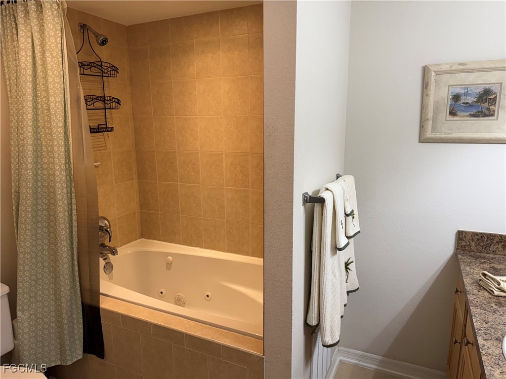 3326 N Key Drive #5 North Fort Myers FL 33903 2025011741 image25