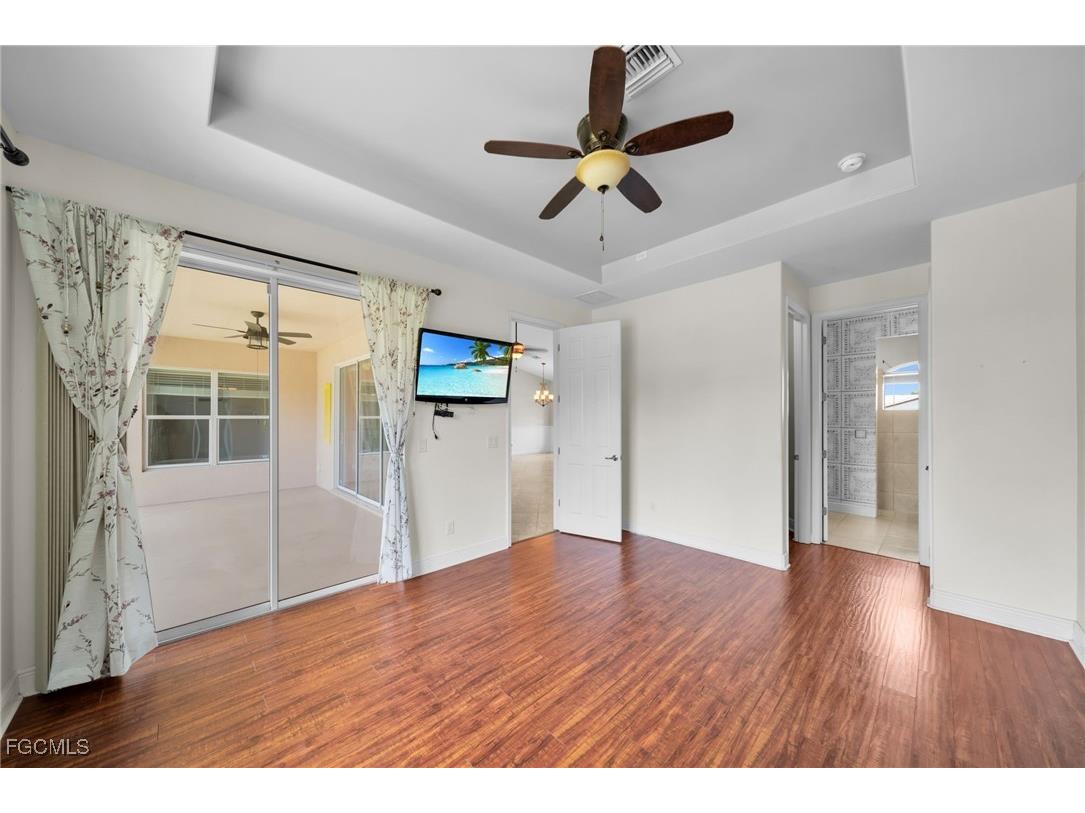 3326 SW 8th Street Cape Coral FL 33991 2025022874 image19