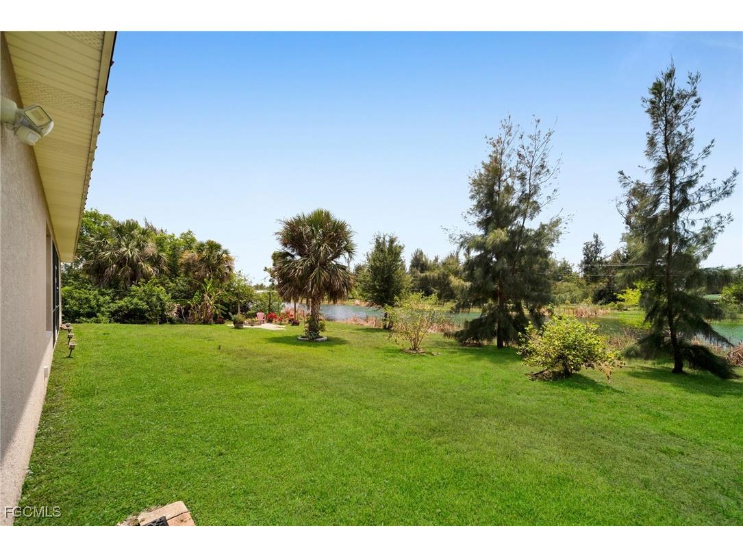 3326 SW 8th Street Cape Coral FL 33991 2025022874 image32