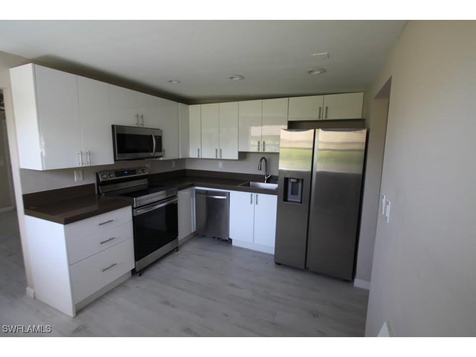3327 Guilford Court Naples FL 34112 225001545 image1