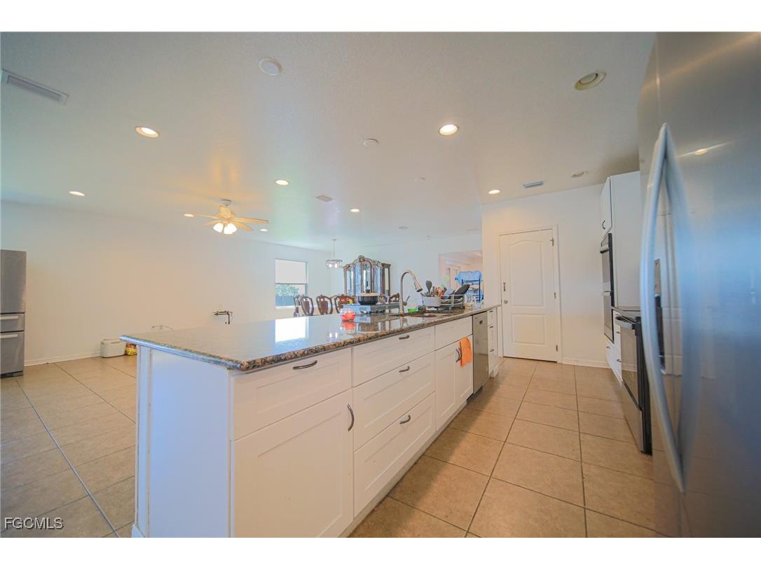 3327 NW 1st Street Cape Coral FL 33993 2025004919 image10