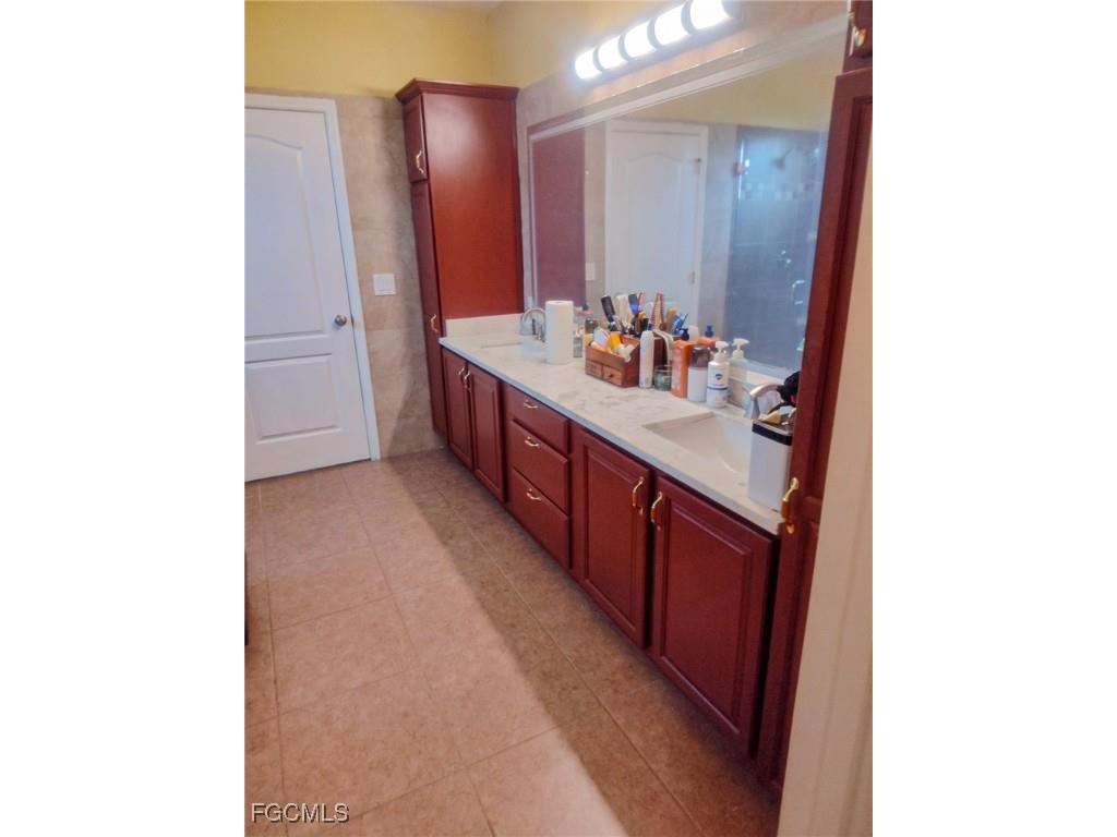 3327 NW 1st Street Cape Coral FL 33993 2025004919 image16