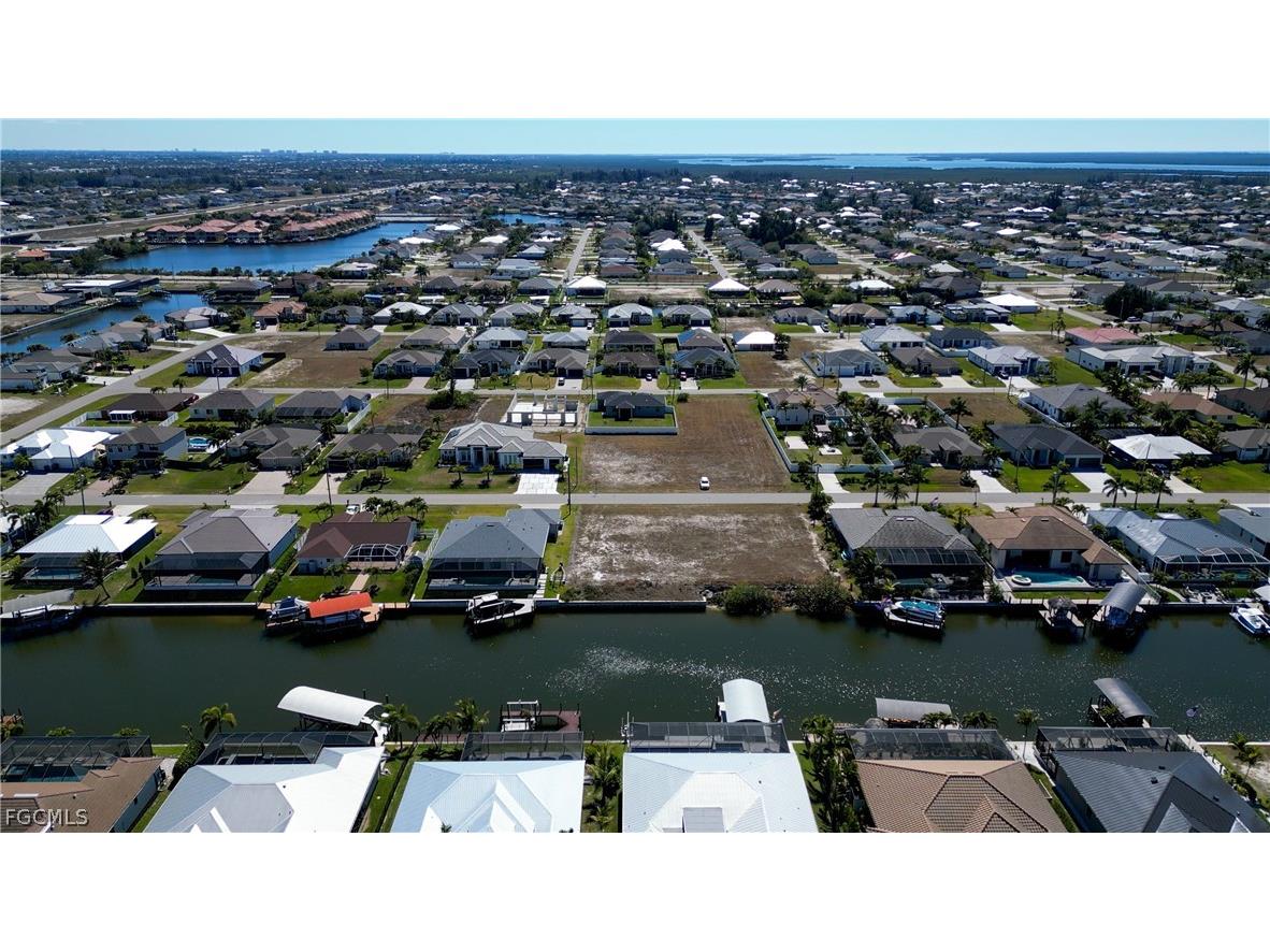 3327 NW 2nd Street Cape Coral FL 33993 2026009516 image24