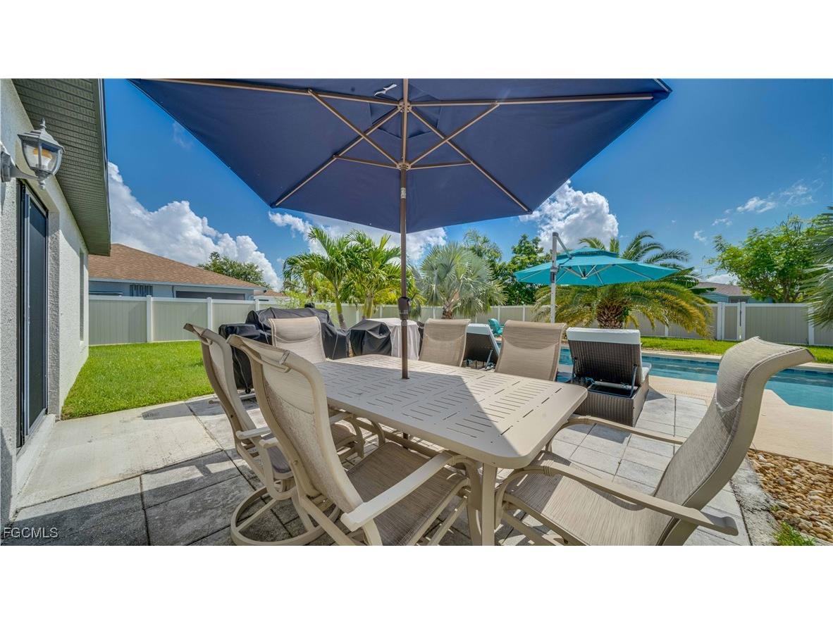 3327 Santa Barbara Boulevard Cape Coral FL 33914 2025003939 image11