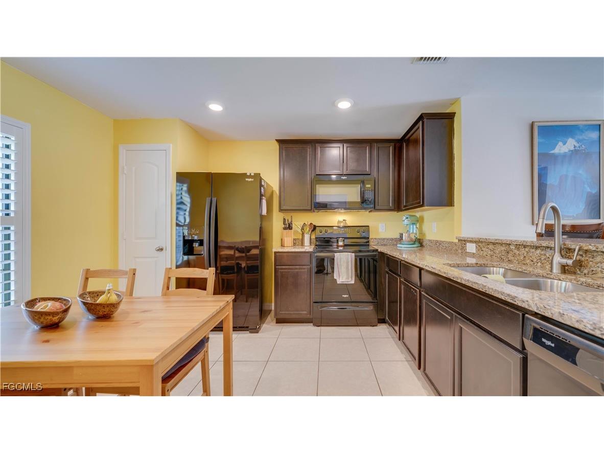 3327 Santa Barbara Boulevard Cape Coral FL 33914 2025003939 image18