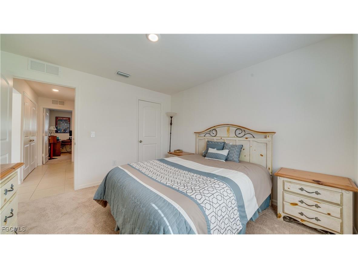 3327 Santa Barbara Boulevard Cape Coral FL 33914 2025003939 image33